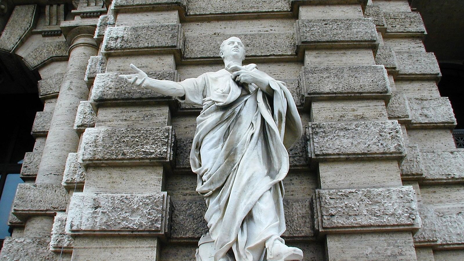 Cicero memorial in Rome, Italy
Cicero 