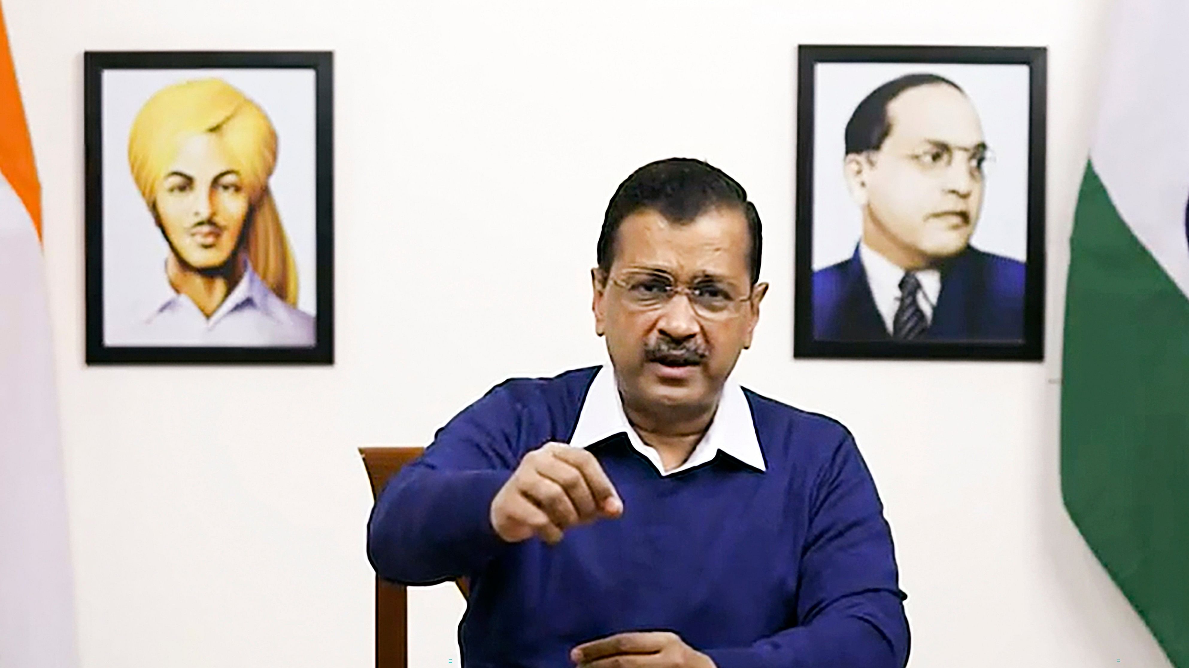 <div class="paragraphs"><p>Delhi Chief Minister Arvind Kejriwal addresses a press conference.</p></div>