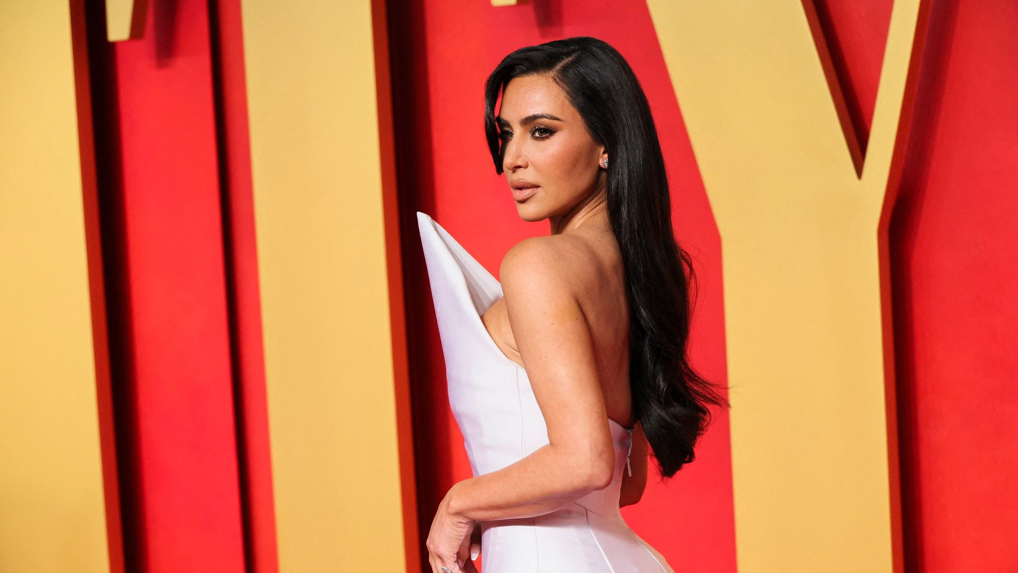 <div class="paragraphs"><p>Kim Kardashian at the Vanity Fair Oscar party after the 96th Academy Awards, known as the Oscars, in Beverly Hills, California, US, March 10, 2024. </p></div>