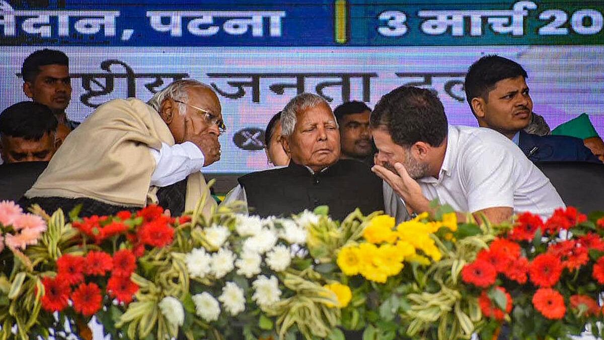 <div class="paragraphs"><p>Congress president Mallikarjun Kharge with party leader Rahul Gandhi and RJD chief Lalu Prasad during the recent ‘Jan Vishwas Rally’ in Patna. </p></div>