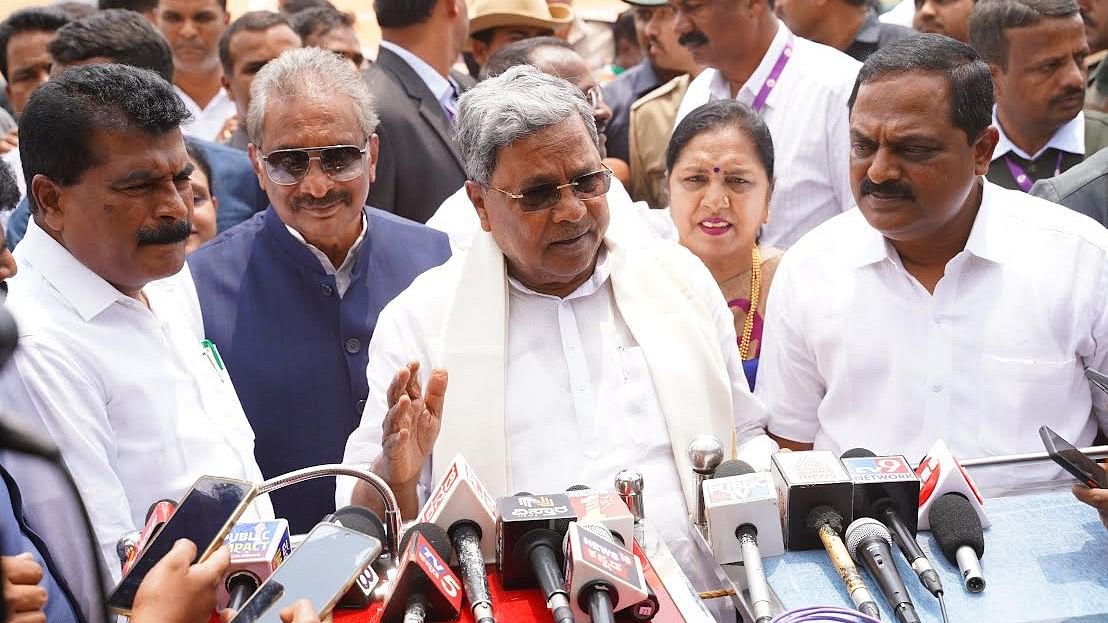 <div class="paragraphs"><p>Chief Minister Siddaramaiah speaks to mediapersons in Chikkamagaluru. </p></div>