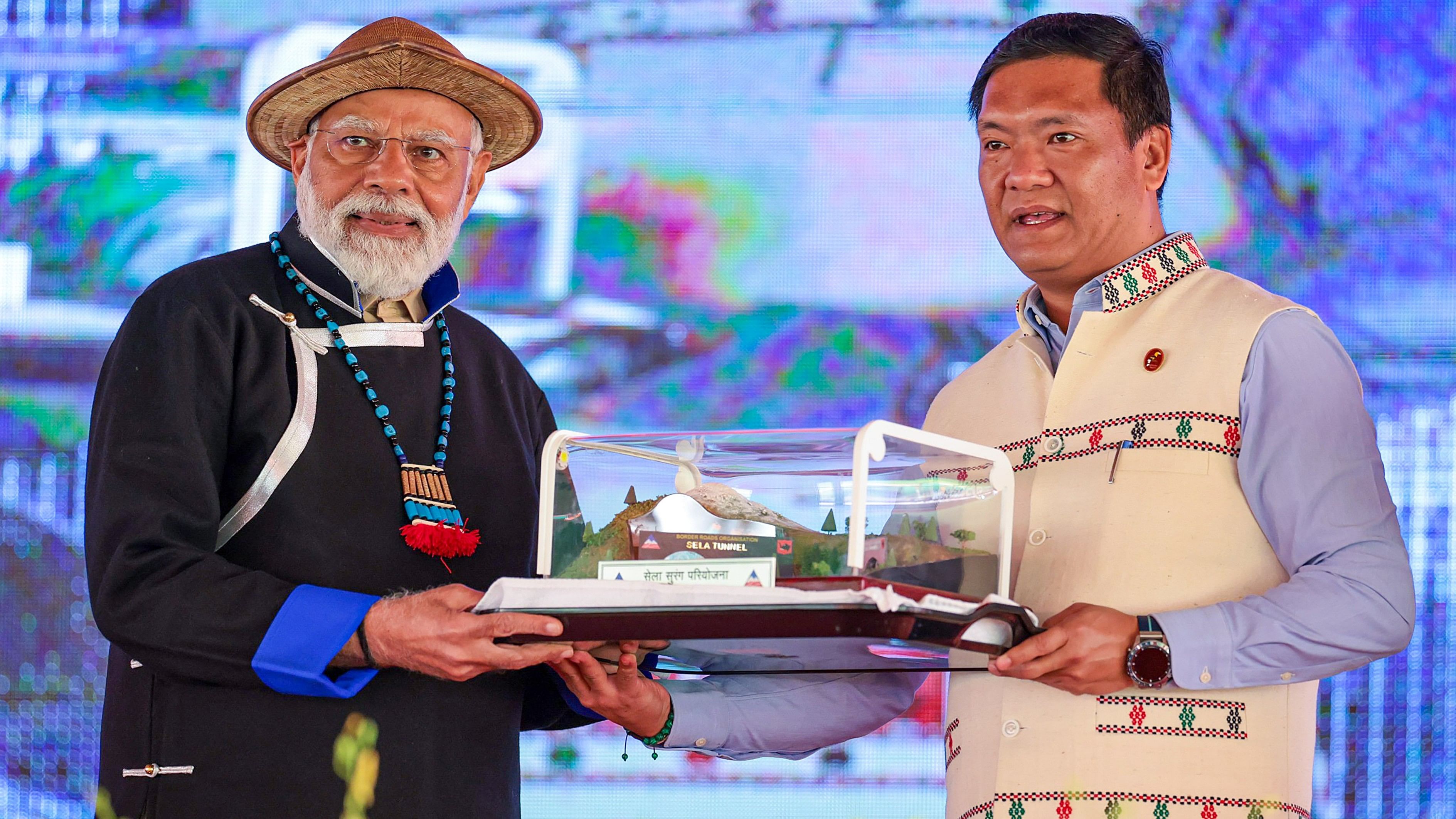 <div class="paragraphs"><p>Prime Minister Narendra Modi and Arunachal Pradesh Chief Minister Pema Khandu.</p></div>