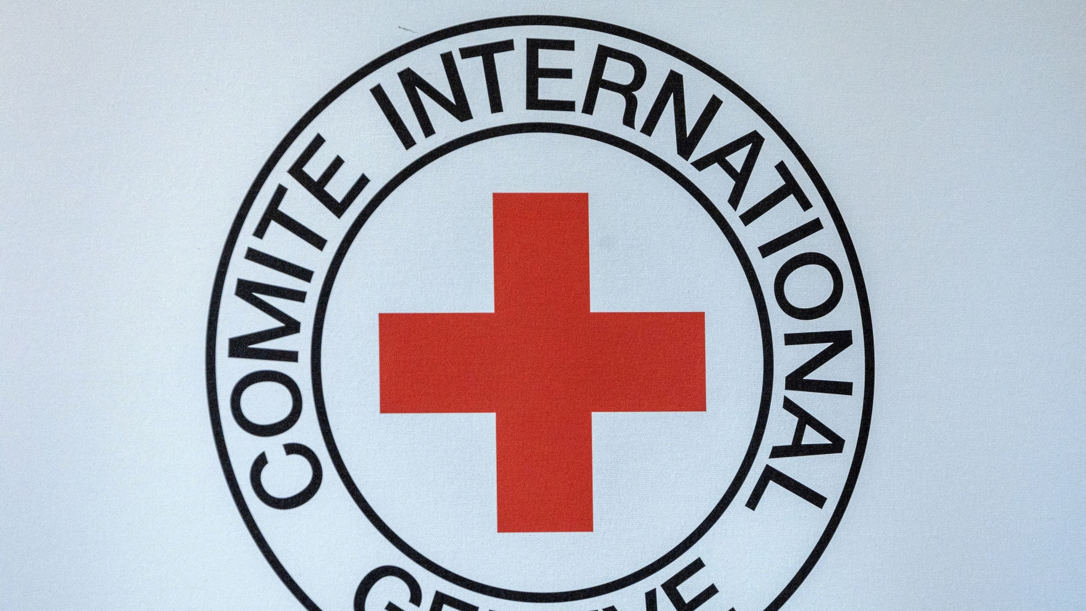 <div class="paragraphs"><p>Logo International Red Cross.</p></div>