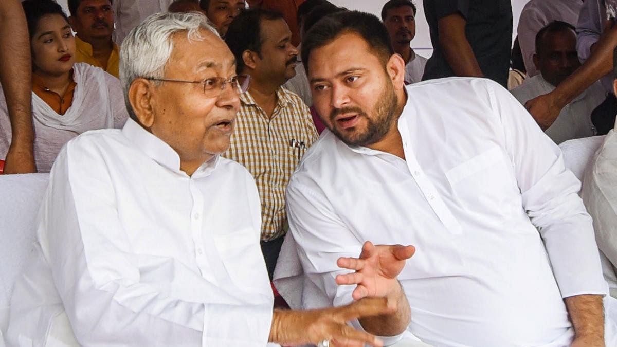 <div class="paragraphs"><p>Nitish Kumar seen here with Tejashwi Yadav. Yadav was the deputy CM while Nitish remained outside the NDA but the Bihar CM has now returned to the NDA fold.&nbsp;</p></div>