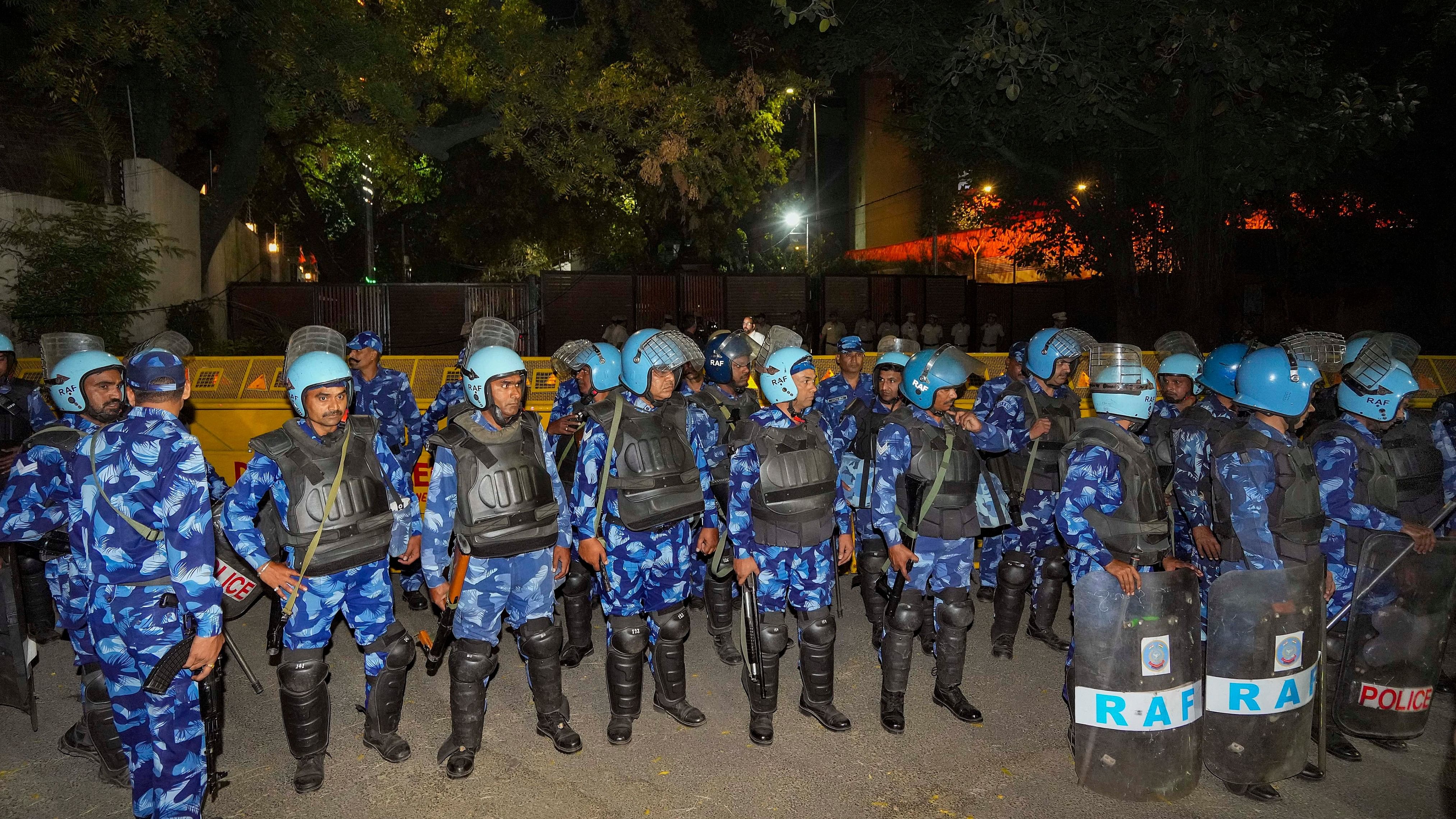 <div class="paragraphs"><p> Security personnel deployed outside the residence of Delhi Chief Minister Arvind Kejriwal, in New Delhi, Thursday, March 21, 2024. </p></div>