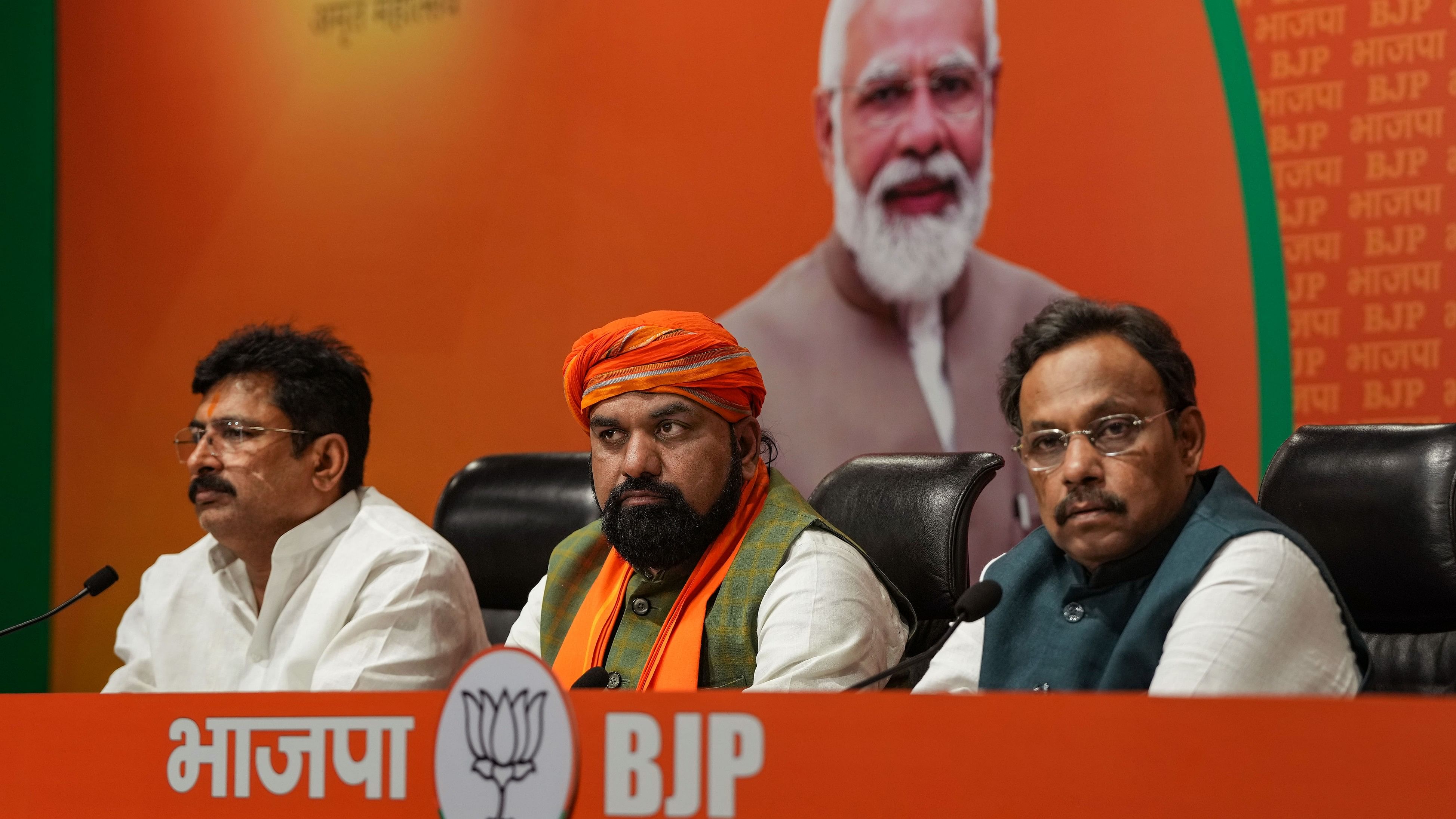 <div class="paragraphs"><p> BJP National General Secretary Vinod Tawde with Bihar BJP President Samrat Choudhary address a press conference, in New Delhi, Monday, March 18, 2024.</p></div>