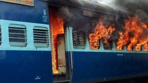 <div class="paragraphs"><p>Representative image for a burning train coach.</p></div>