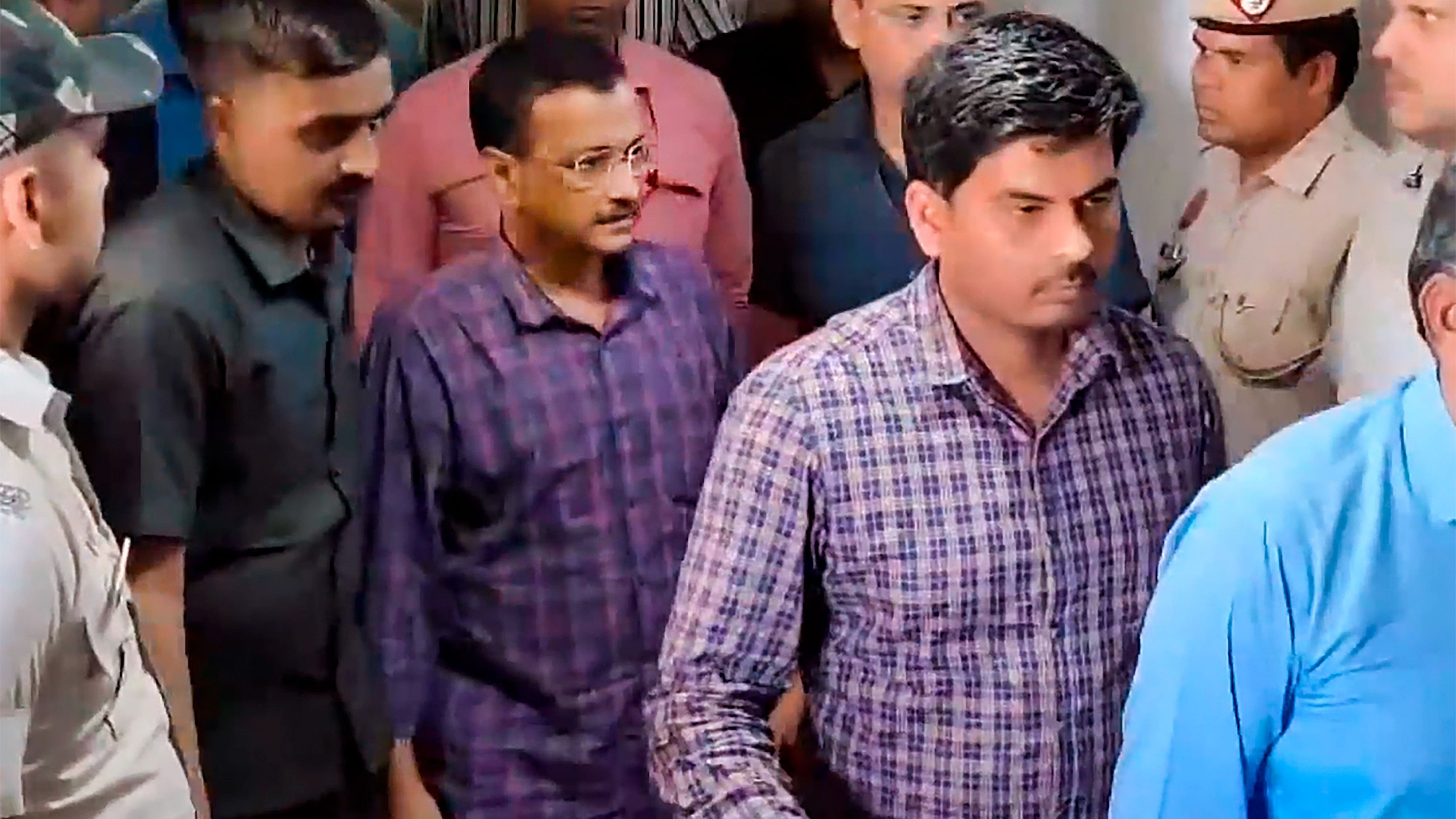 <div class="paragraphs"><p>A screengrab of&nbsp;Delhi Chief Minister Arvind Kejriwal being produced before the Rouse Avenue Court, in New Delhi, on Friday,</p></div>