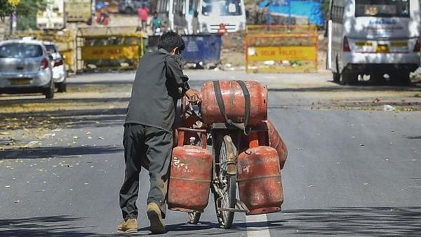 <div class="paragraphs"><p>Representative image of LPG cylinders.</p></div>