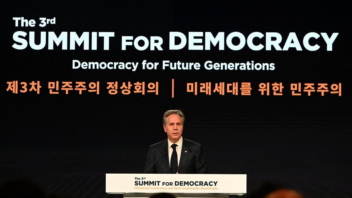 Blinken warns that authoritarian regimes are utilizing technology to erode democracy
