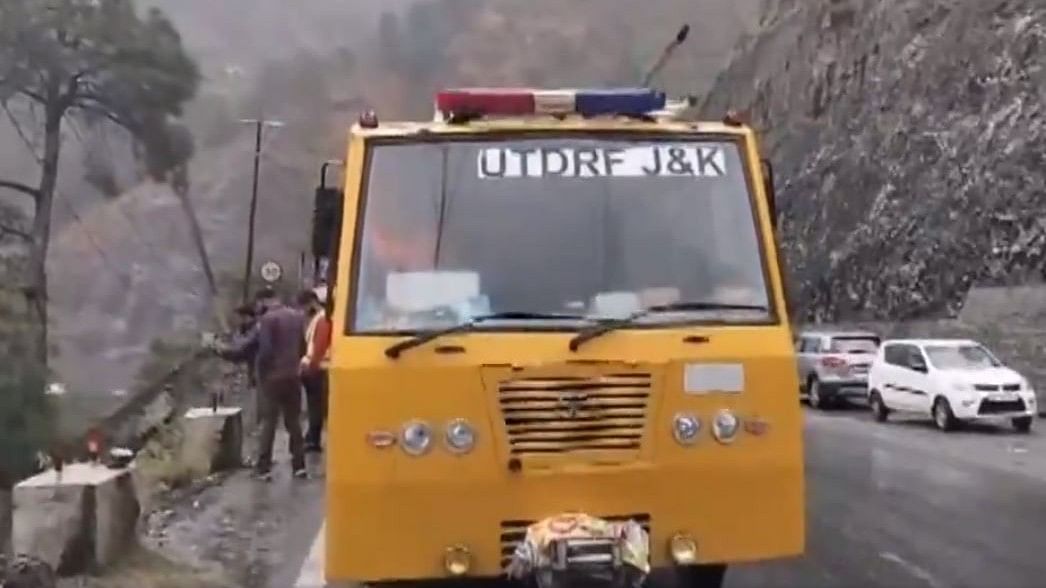 <div class="paragraphs"><p>Screengrab of video showing rescue teams near Battery Chashma in Ramban area of J&amp;K national highway.</p></div>