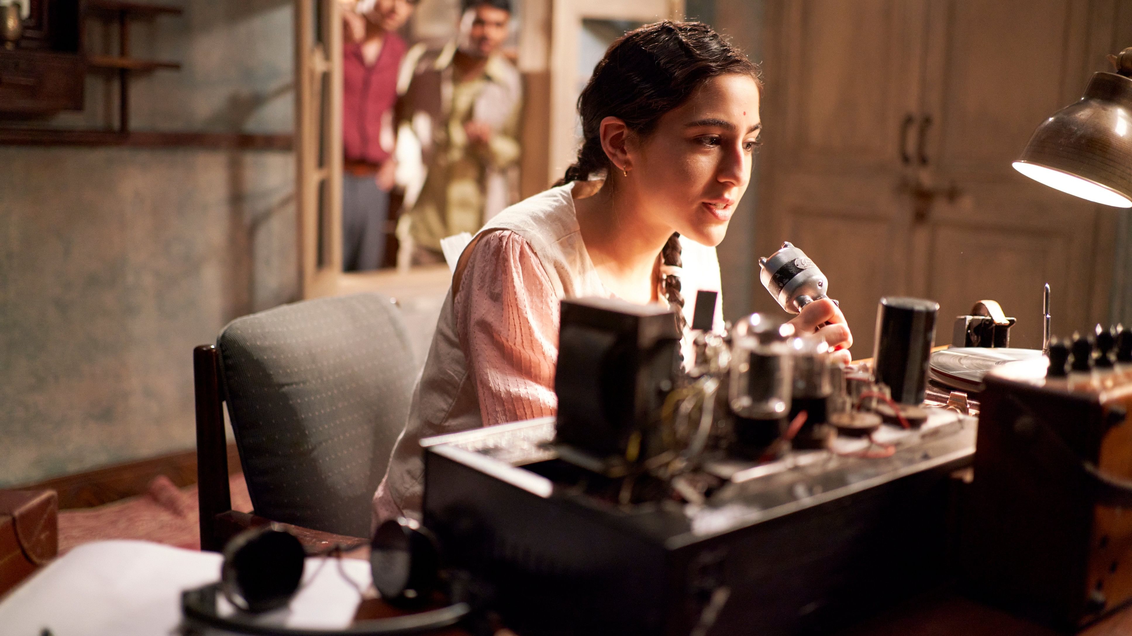 Sara Ali Khan plays Usha Mehta. 