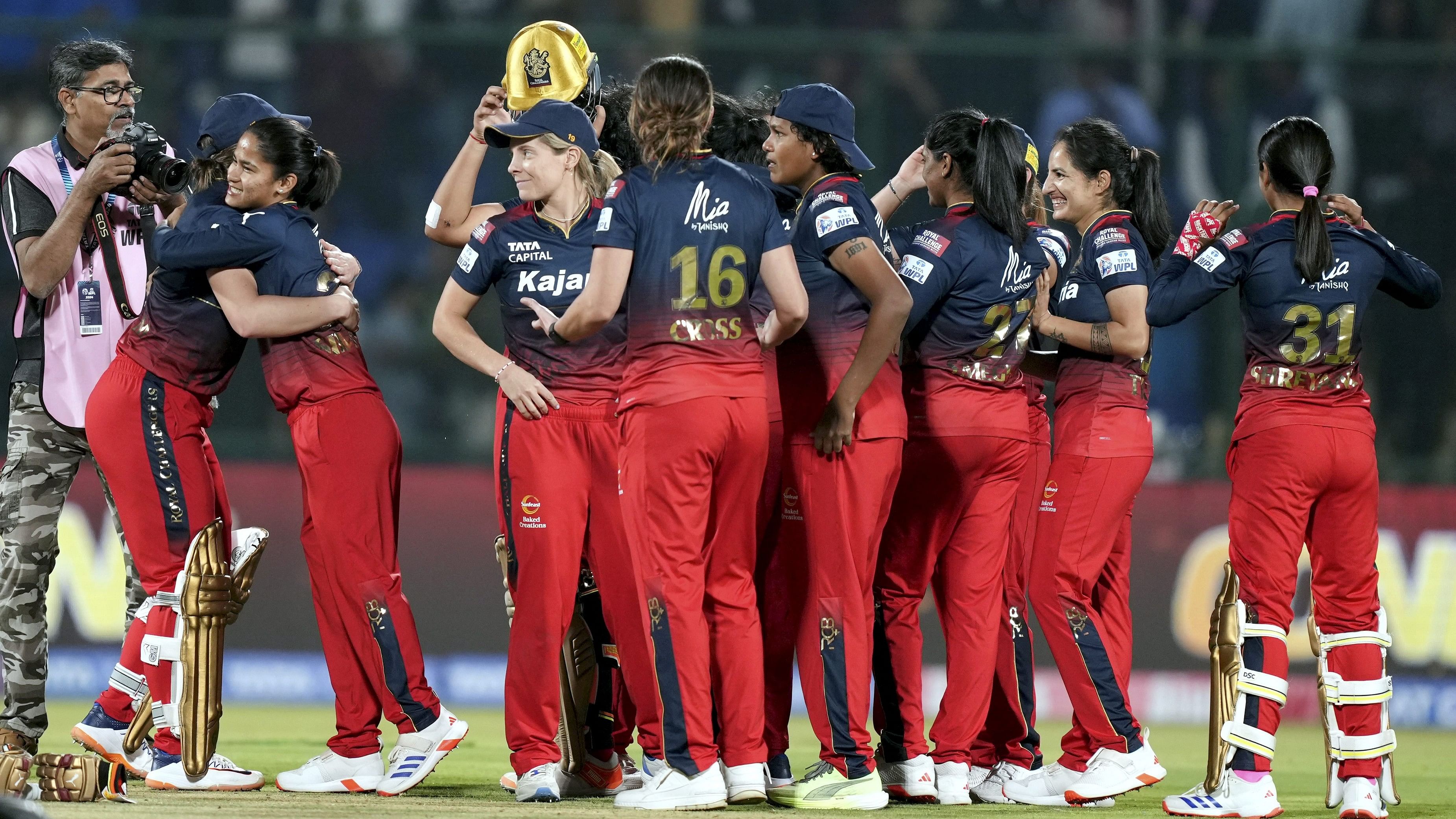 <div class="paragraphs"><p>RCB players celebrate their win in the WPL-T20 final match against Delhi Capitals at the Arun Jaitley Stadium, in New Delhi, Sunday, March 17, 2024.</p></div>