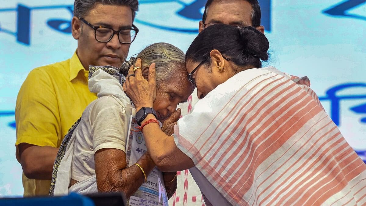 <div class="paragraphs"><p>West Bengal Chief Minister Mamata Banerjee during her visit to Paschim Medinipur.</p></div>