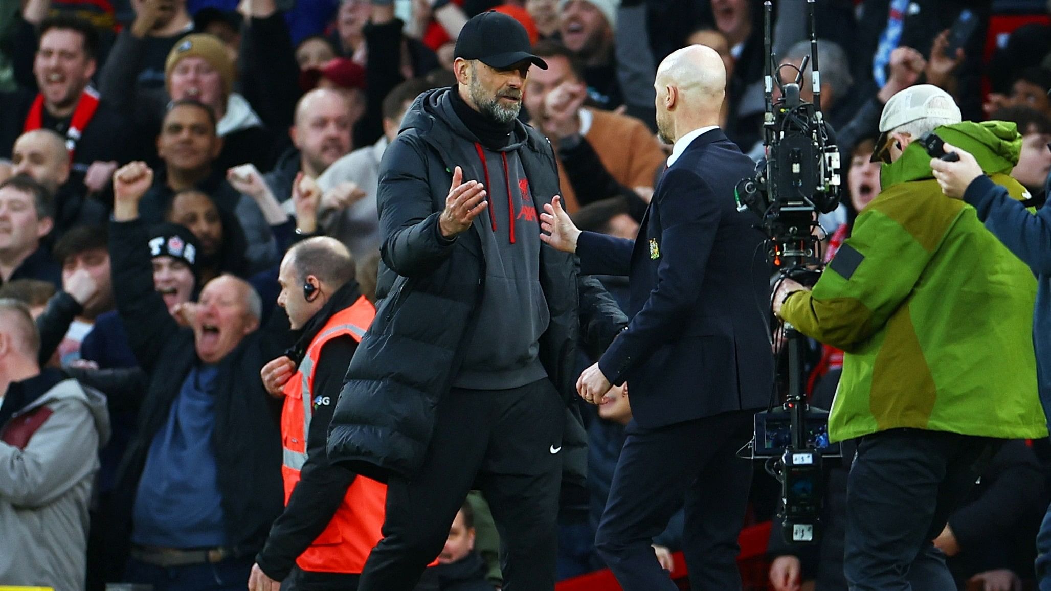 <div class="paragraphs"><p>Liverpool manager Juergen Klopp shakes hands with Manchester United manager Erik ten Hag after the match</p></div>