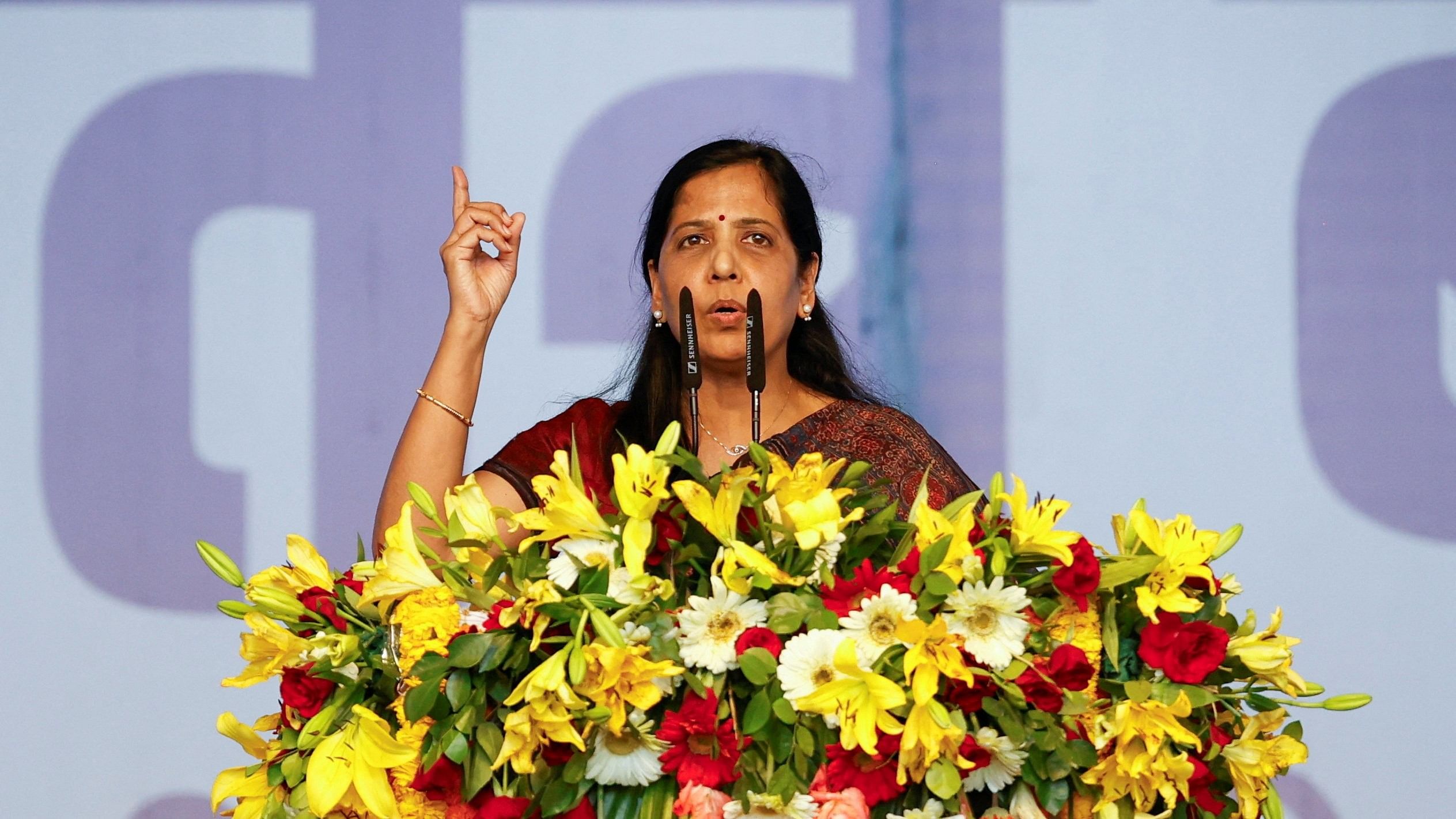 <div class="paragraphs"><p>Sunita Kejriwal speaks during a protest rally against the arrest of Aam Aadmi Party's main leader and Delhi Chief Minister Arvind Kejriwal, at the Ramlila Ground in New Delhi, India March 31, 2024. </p></div>