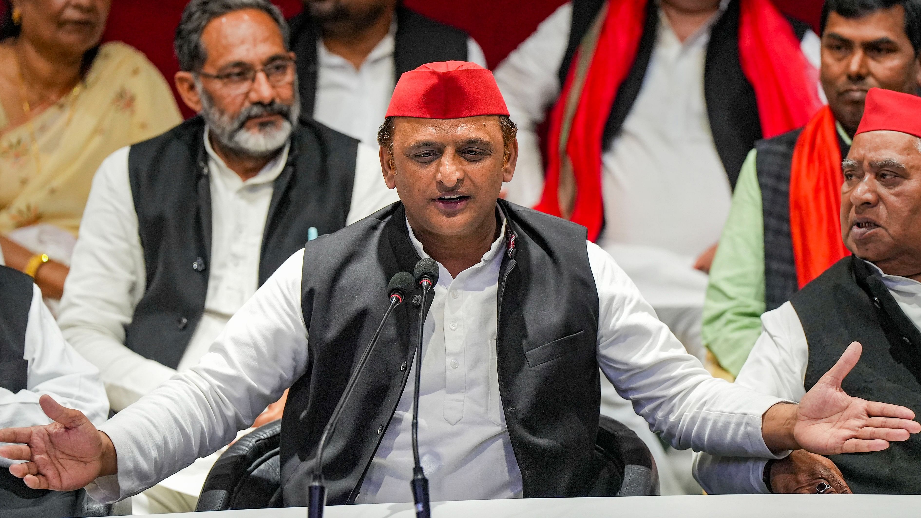 <div class="paragraphs"><p>Samajwadi Party President Akhilesh Yadav addresses a press conference, at the party office in Lucknow, on Monday.</p></div>