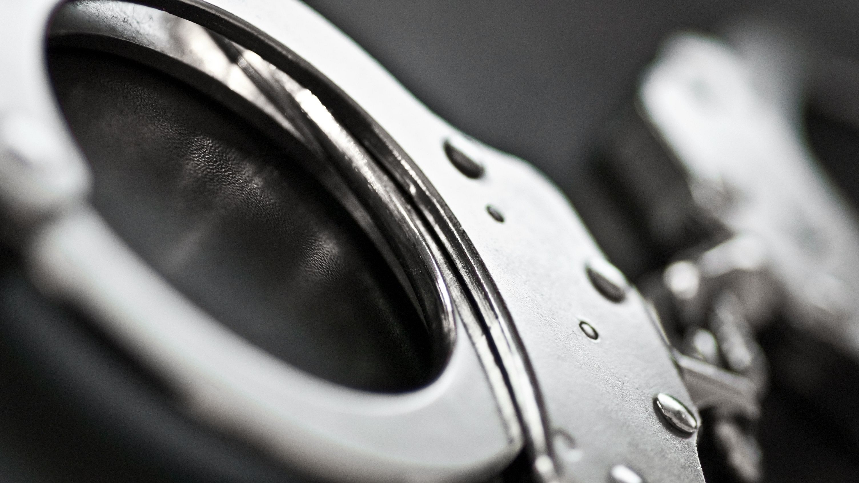 <div class="paragraphs"><p>Representative image showing a handcuff</p></div>