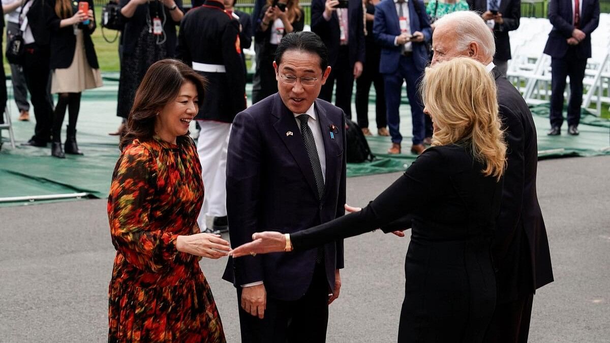 <div class="paragraphs"><p>US President Joe Biden and first lady Jill Biden welcome Japan's Prime Minister Fumio Kishida and his wife Yuko Kishida to the White House at the start of their state visit to Washington, US.</p></div>