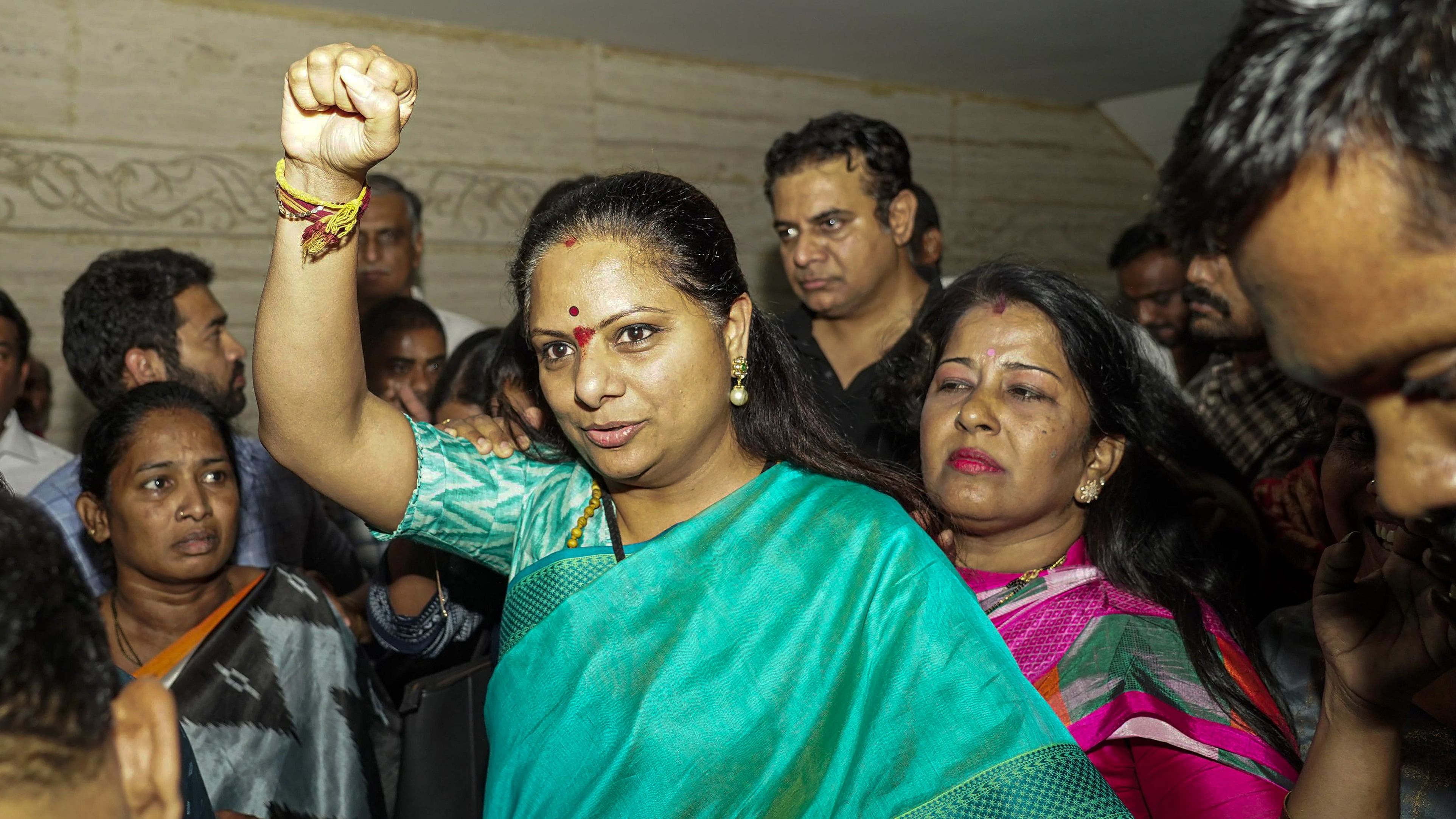 <div class="paragraphs"><p>File photo of BRS leader K Kavitha being arrested by the Enforcement Directorate (ED) from her residence</p></div>