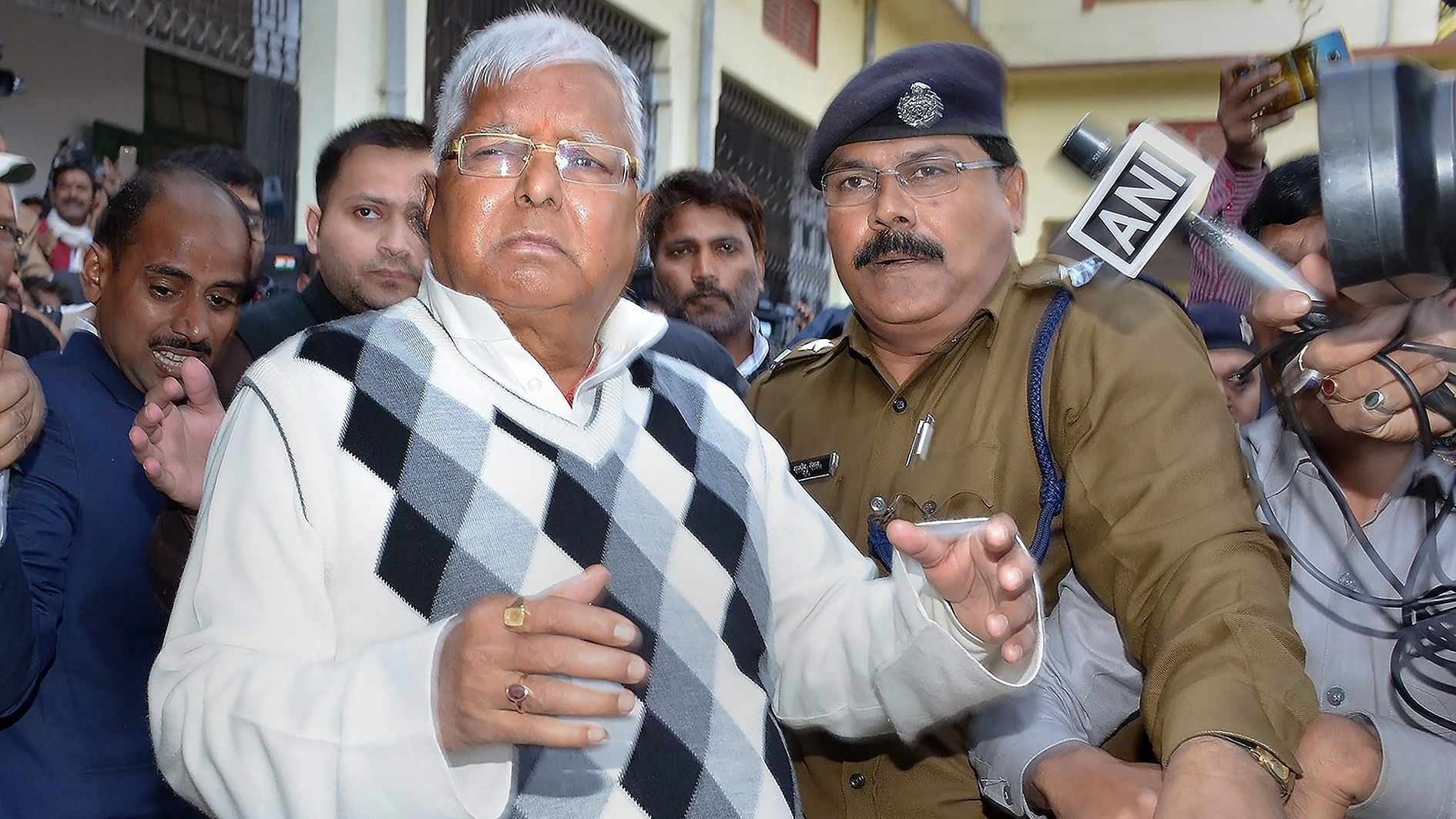 <div class="paragraphs"><p>RJD supremo Lalu Prasad Yadav</p></div>