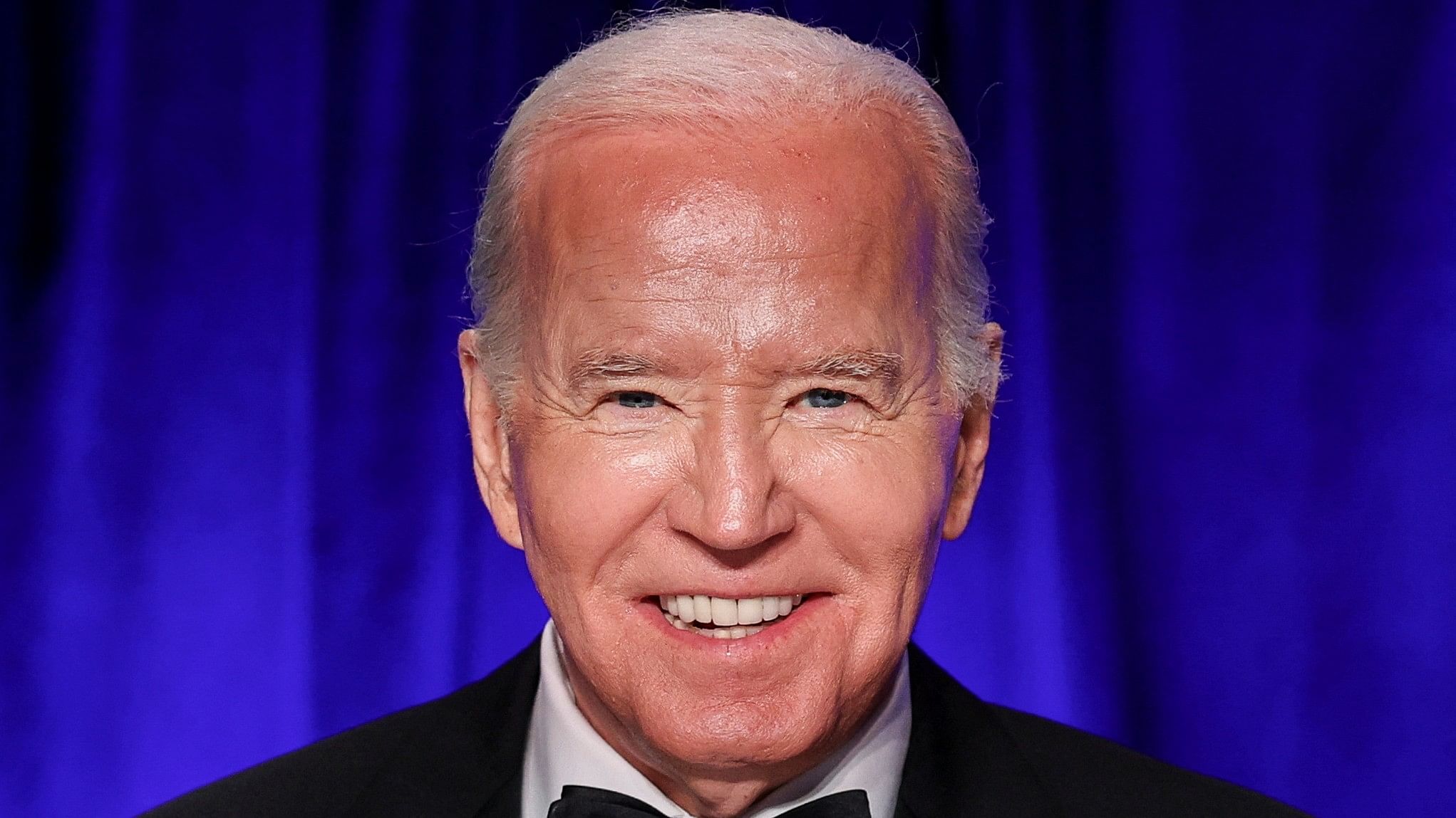 <div class="paragraphs"><p>US President Joe Biden reacts as he attends the White House Correspondents' Association Dinner in Washington, on April 27, 2024.</p></div>