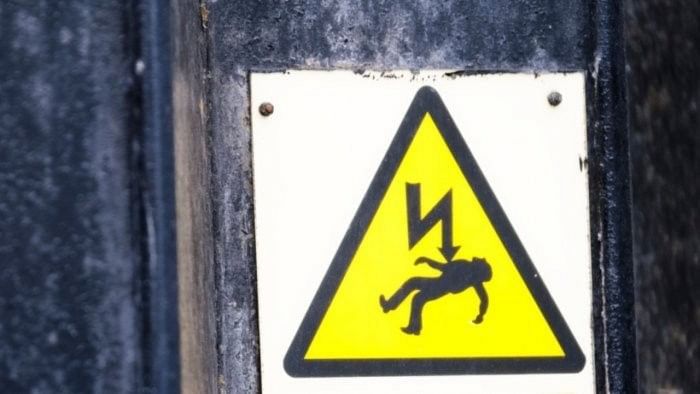 <div class="paragraphs"><p>Representative image showing electrocution sign.</p></div>