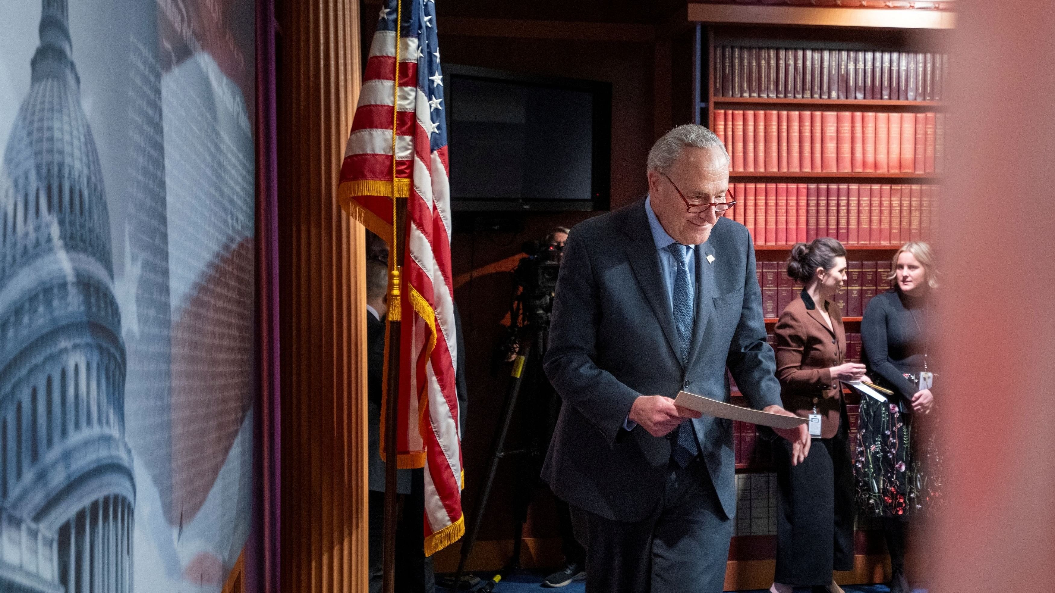<div class="paragraphs"><p>US Senate Majority Leader Chuck Schumer  speaks to the media  at the U.S. Capitol in Washington, U.S.</p></div>
