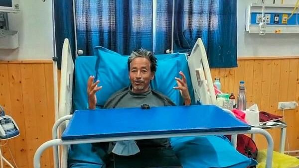 <div class="paragraphs"><p>Climate activist Sonam Wangchuk, under observation at a hospital, after he ended his 21-day-long hunger strike in support of the demand for statehood for Ladakh and its inclusion in the Sixth Schedule of the Constitution on Tuesday, in Leh on March 27.</p></div>