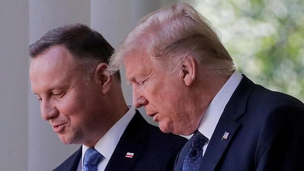 <div class="paragraphs"><p>US President Trump and Poland's President Andrzej Duda hold joint news conference at the White House in Washington.</p></div>