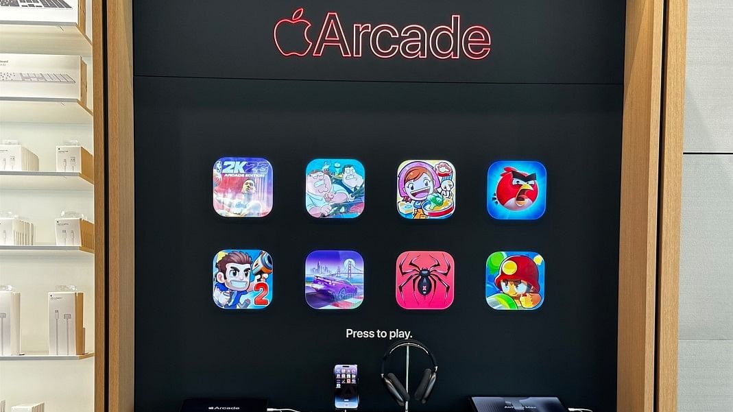 <div class="paragraphs"><p>[Representational Image]</p><p> </p><p>Apple BKC Store's second floor houses accessories and information related to Arcade, Music, and TV services.  </p></div>