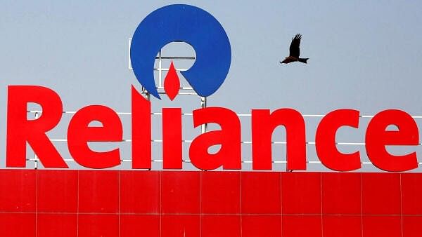 <div class="paragraphs"><p>Reliance logo.</p></div>