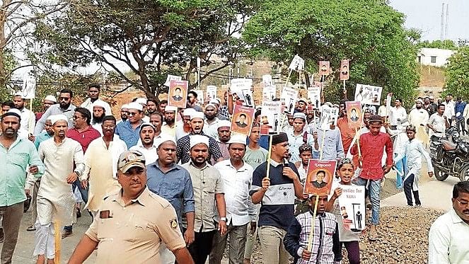 <div class="paragraphs"><p>Members of a Muslim organisation stage a protest rally in Saundatti, Belagavi district, on Friday, condemning the killing of Neha Hiremath, an MCA student, on college campus in Hubballi on Thursday. </p></div>