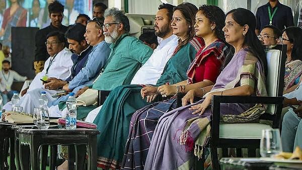 <div class="paragraphs"><p>CPI-ML leader Dipankar Bhattacharya, RJD leader Tejashwi Yadav, Shiv Sena (UBT) leader Priyanka Chaturvedi, former Jharkhand CM Hemant Soren's wife Kalpana Soren and Delhi CM Arvind Kejriwal's wife Sunita Kejriwal during 'Ulgulan Nyay' rally of Indian National Developmental Inclusive Alliance (INDIA), in Ranchi, Sunday, April 21, 2024.</p></div>