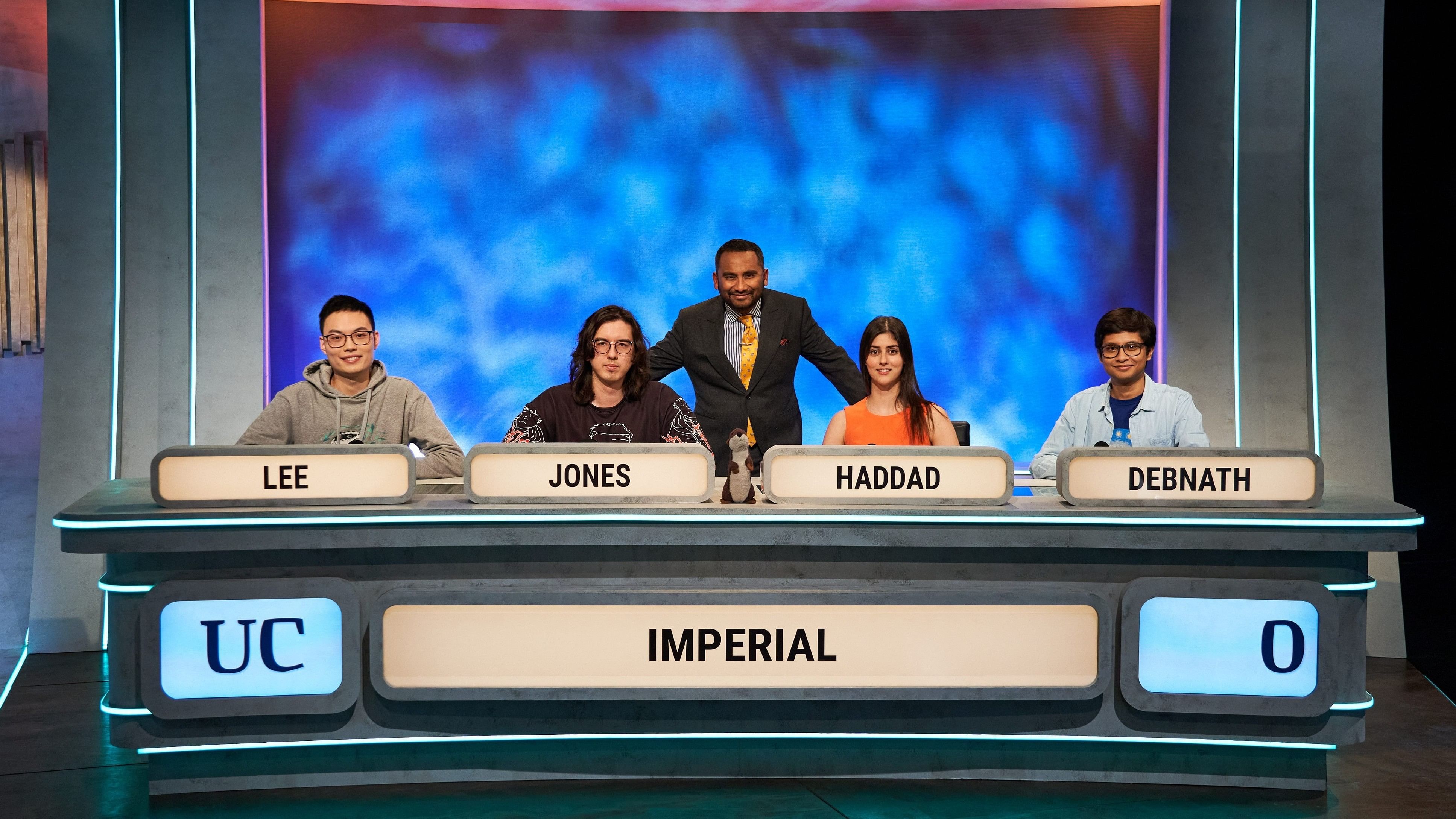 <div class="paragraphs"><p>The finalists of the BBC's 'University Challenge' quiz show, Imperial College London, including Kolkata student Sourajit Debnath.</p></div>