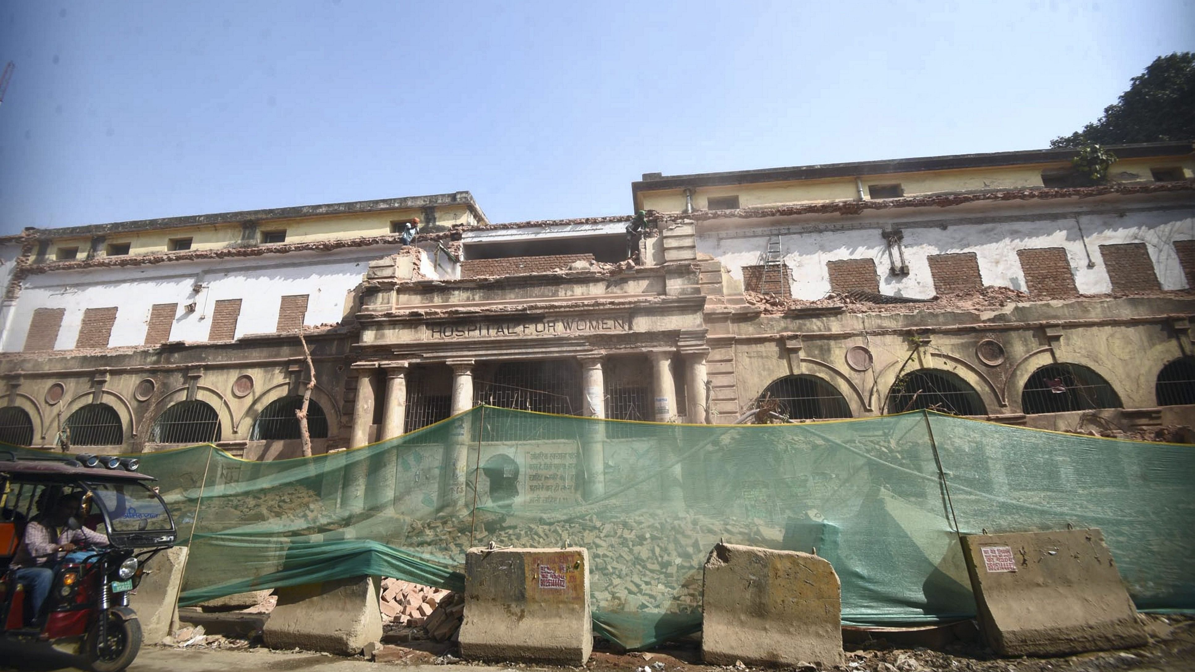 <div class="paragraphs"><p> Patna: A rooftop view of the historic Women Hospital building of the Patna Medical College and Hospital (PMCH) days after beginning of the demolition of its front portion, in Patna, Sunday, March 17, 2024.</p></div>