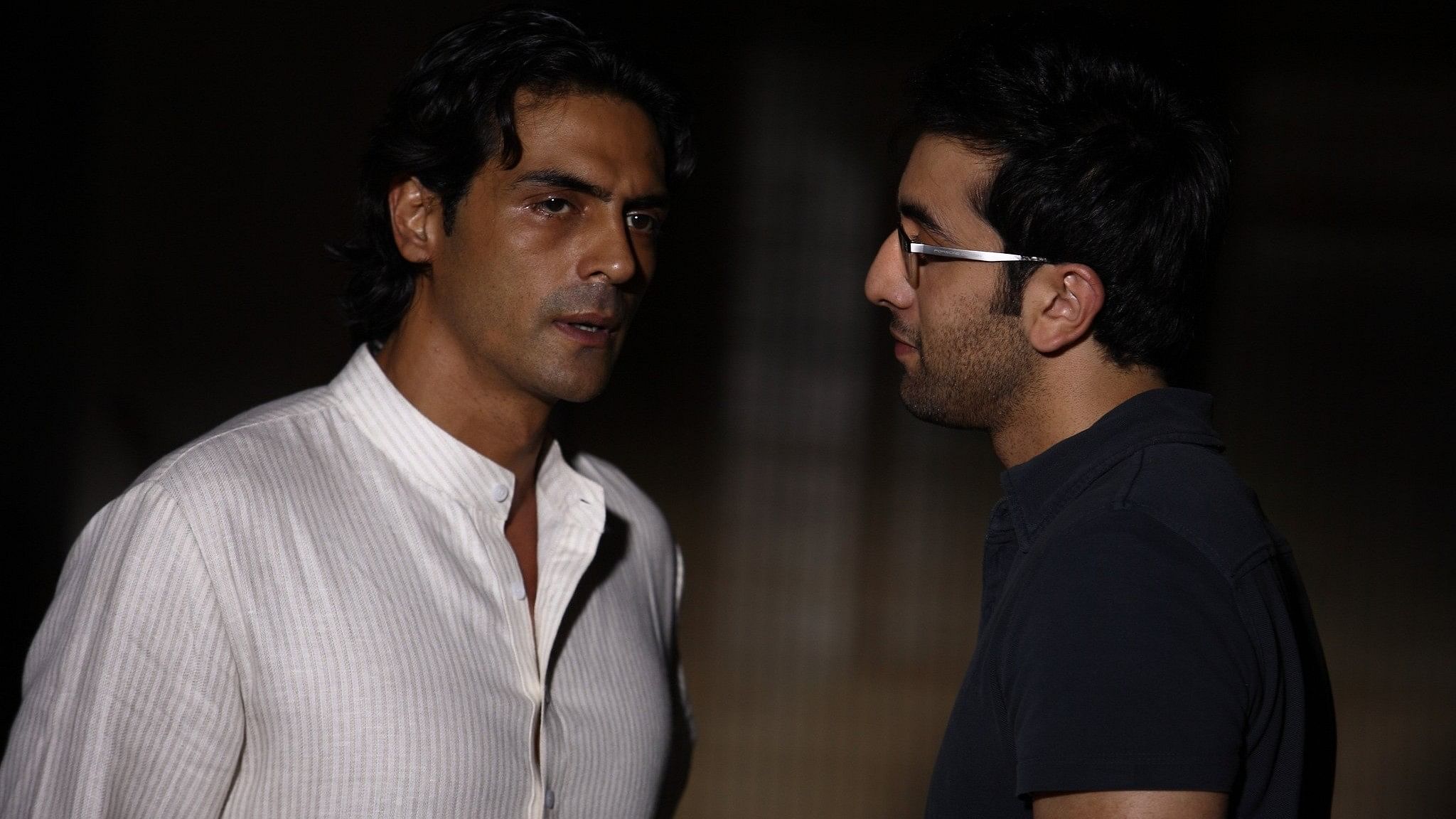 Arjun Rampal and Ranbir Kapoor in Rajneethi