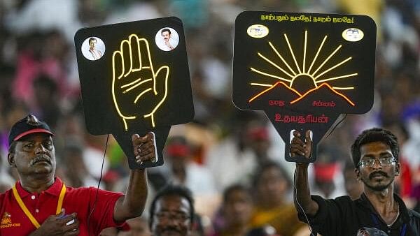 <div class="paragraphs"><p>Supporters at the DMK chief and Tamil Nadu Chief Minister M K Stalin and Congress leader Rahul Gandhi's public meeting, ahead of the Lok Sabha elections, in Coimbatore.</p></div>