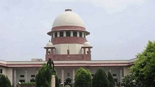 <div class="paragraphs"><p>Prominent among those who signed the letter included Justices Deepak Verma, Krishna Murari, Dinesh Maheshwari and M R Shah.</p></div>