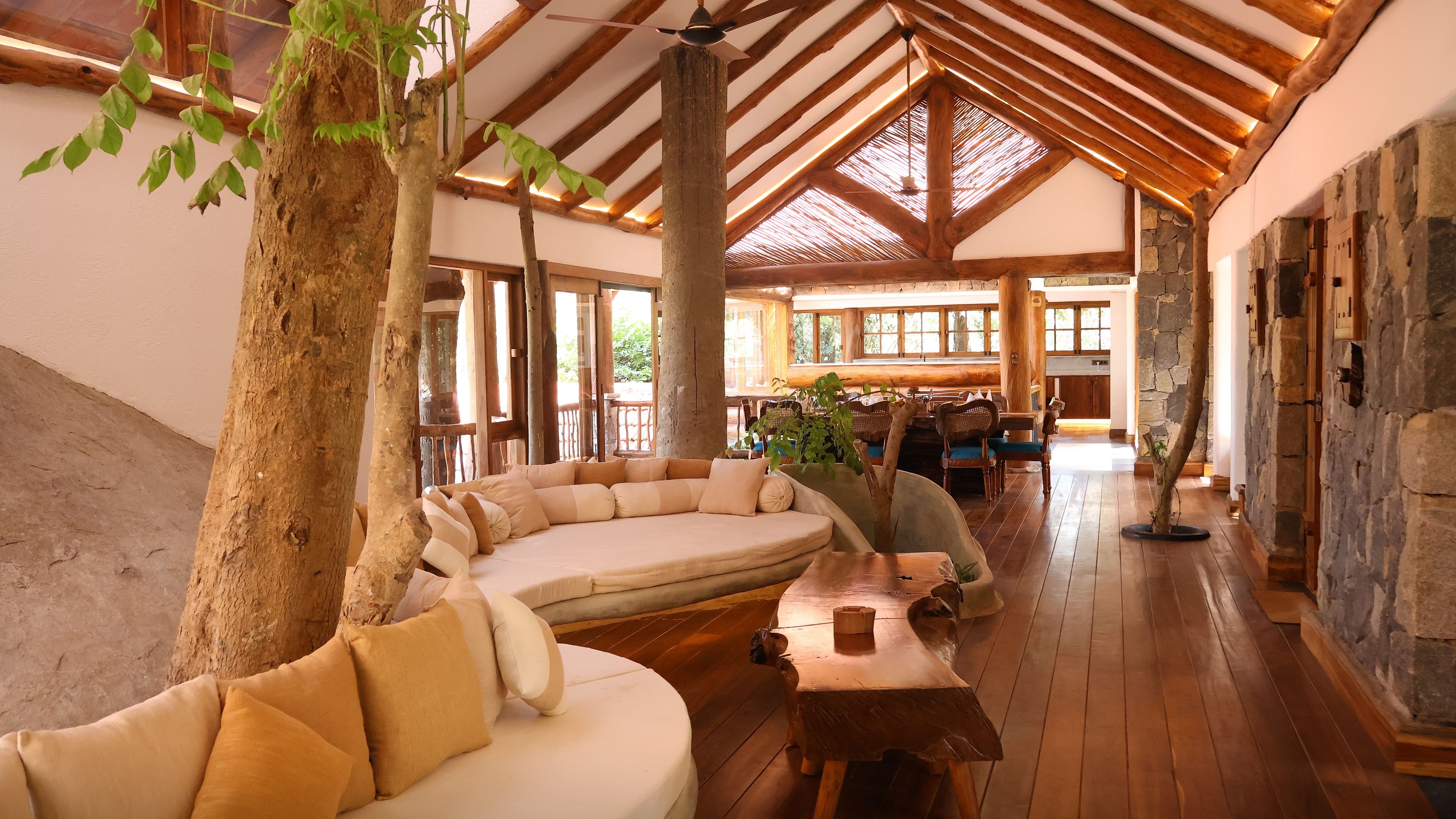 Earthitects, Bengaluru, integrated a zen garden into a living room.