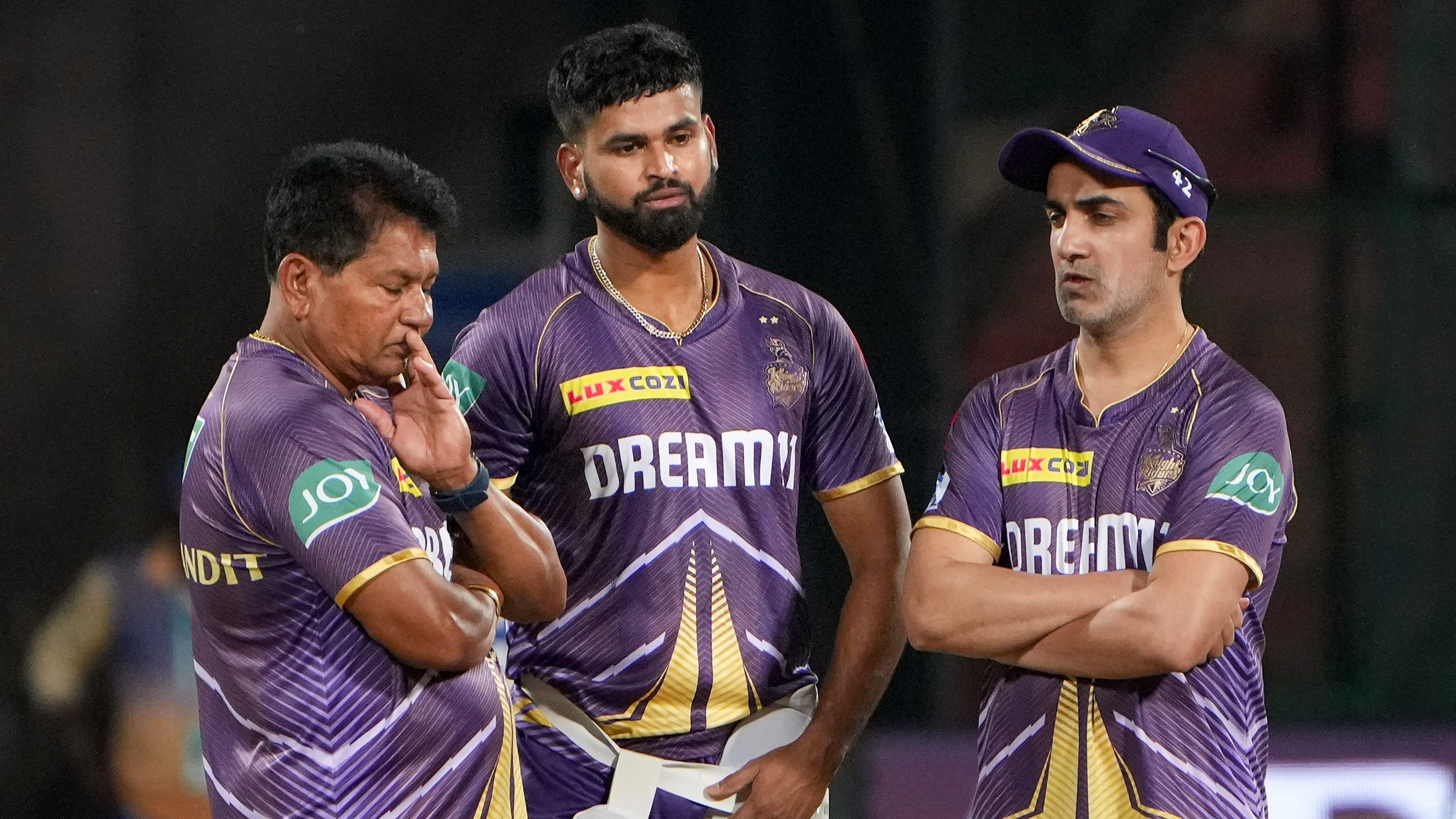 <div class="paragraphs"><p>Kolkata Knight Riders captain Shreyas Iyer, coach Chandrakant Pandit and mentor Gautam Gambhir during a practice session</p></div>