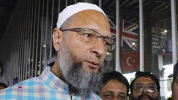 <div class="paragraphs"><p>AIMIM chief Asaduddin Owaisi</p></div>