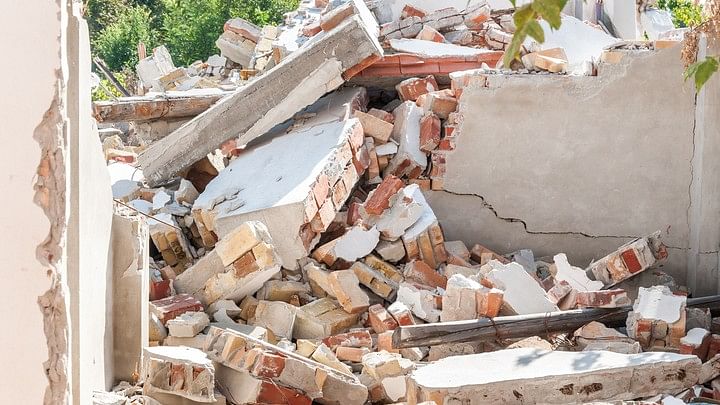 <div class="paragraphs"><p>Representative image of a house collapsing.</p></div>