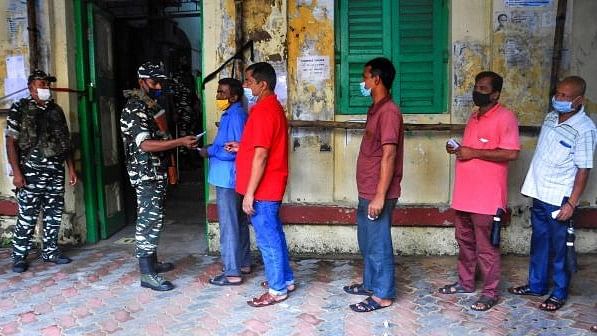 <div class="paragraphs"><p>Representative image of a polling station.</p></div>