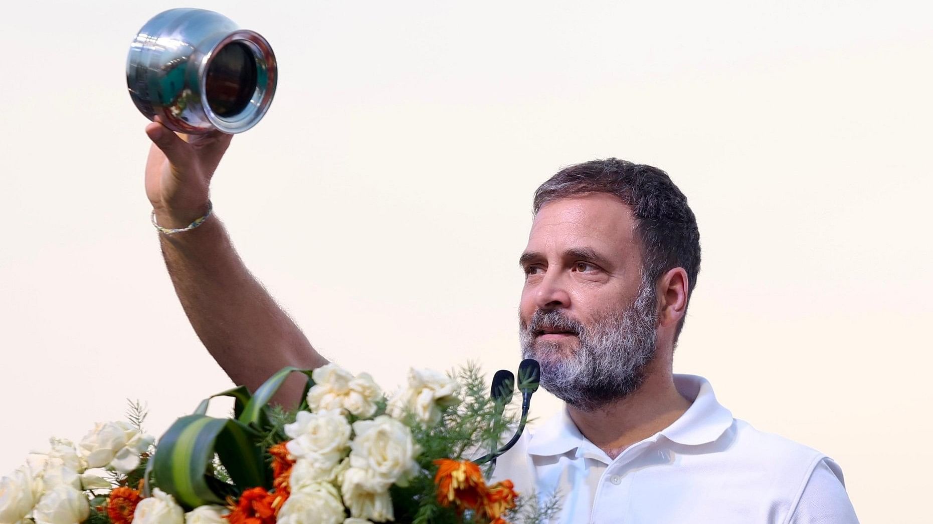 <div class="paragraphs"><p>Congress leader Rahul Gandhi addresses an election rally amid the ongoing Lok Sabha elections, in Ballari district.</p></div>