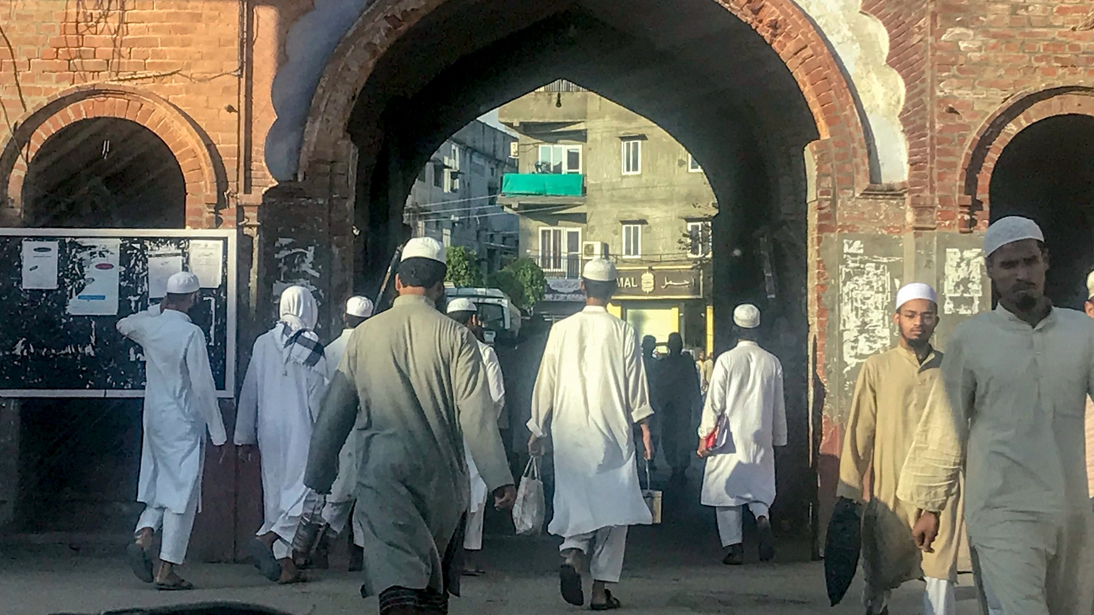 <div class="paragraphs"><p>A file photo of students going to a mosque for evening prayers at Darul Uloom, Deoband, in Saharanpur district.</p></div>