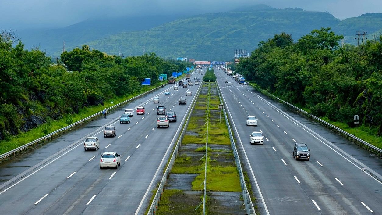 <div class="paragraphs"><p>The Mumbai-Pune Expressway. (Representative image)</p></div>