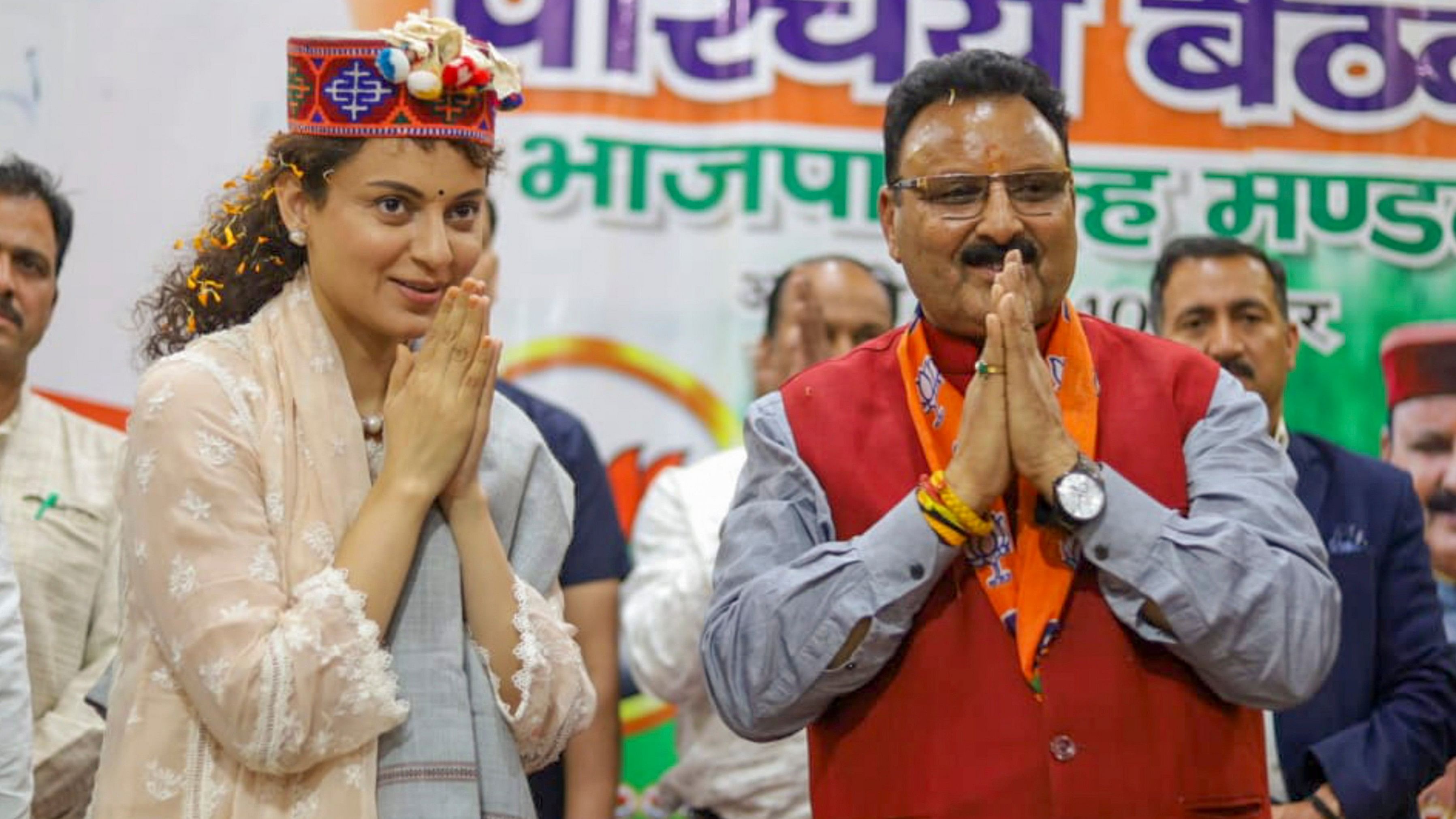 <div class="paragraphs"><p>BJP candidate Kangana Ranaut from Mandi constituency during an election campaign for the Lok Sabha elections, in Mandi, on Tuesday.</p></div>