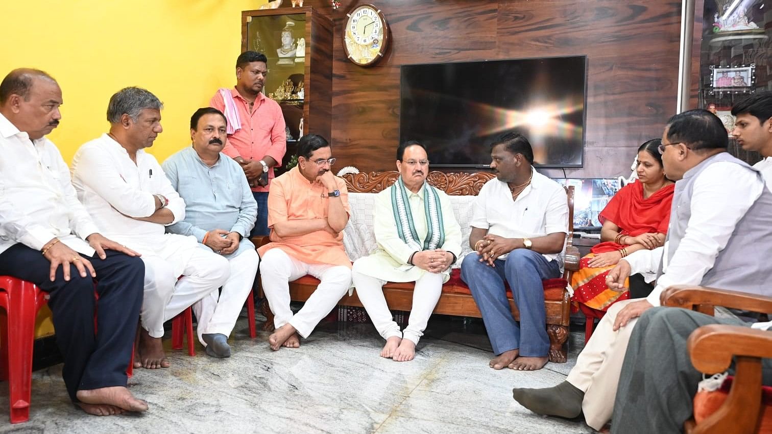 <div class="paragraphs"><p>BJP national president J P Nadda consoles Neha's family members in Hubballi on Sunday. Union Minister Pralhad Joshi also seen. </p></div>