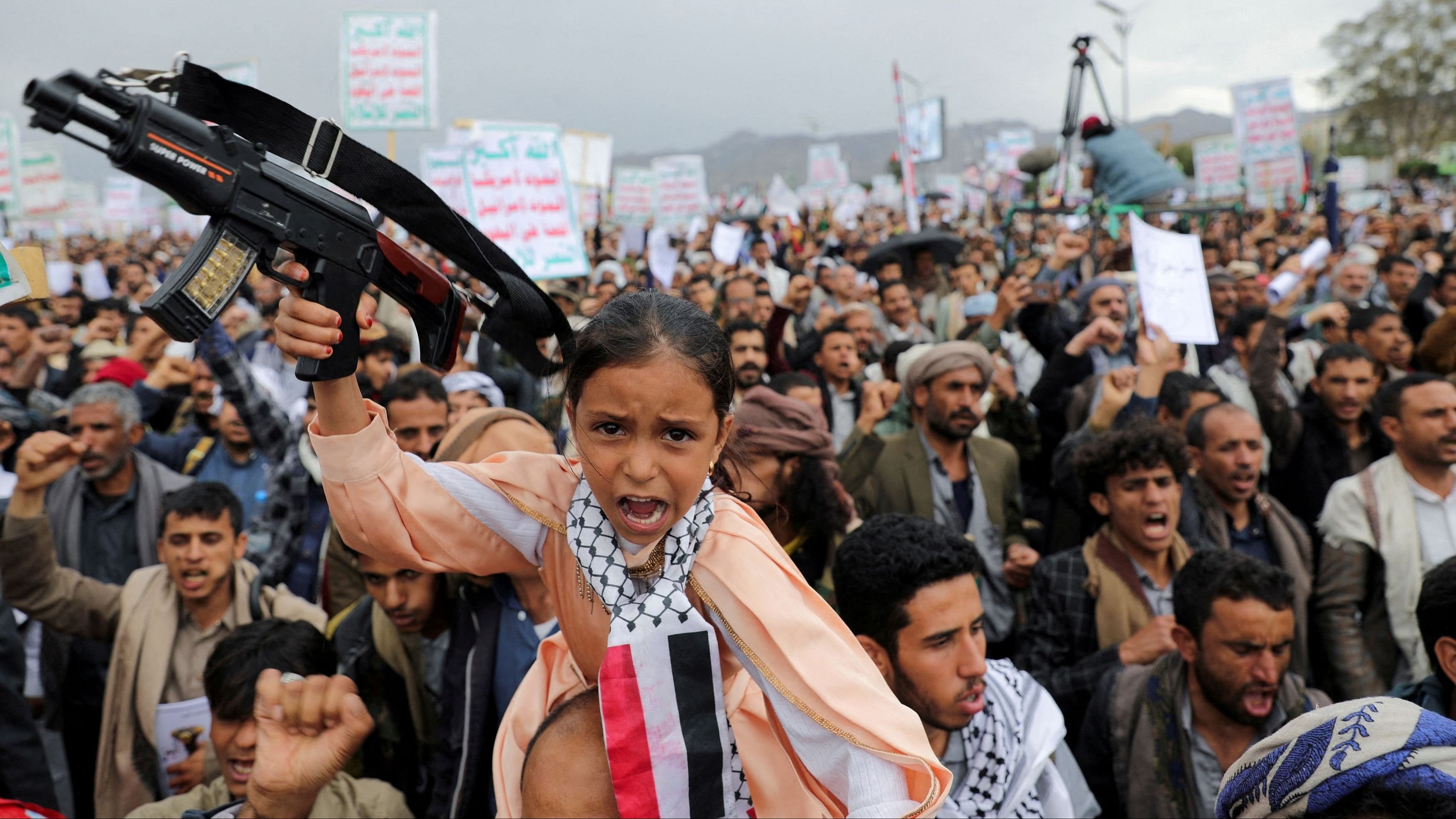 <div class="paragraphs"><p>A girl shouts slogans, as she participates in a rally held by protesters, mainly Houthi supporters, to show support to Palestinians in the Gaza Strip, in Sanaa, Yemen April 26, 2024. </p></div>